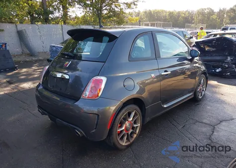 2015 Fiat 500 Abarth z USA, uszkodzony, nr VIN 3C3CFFFH9FT741517